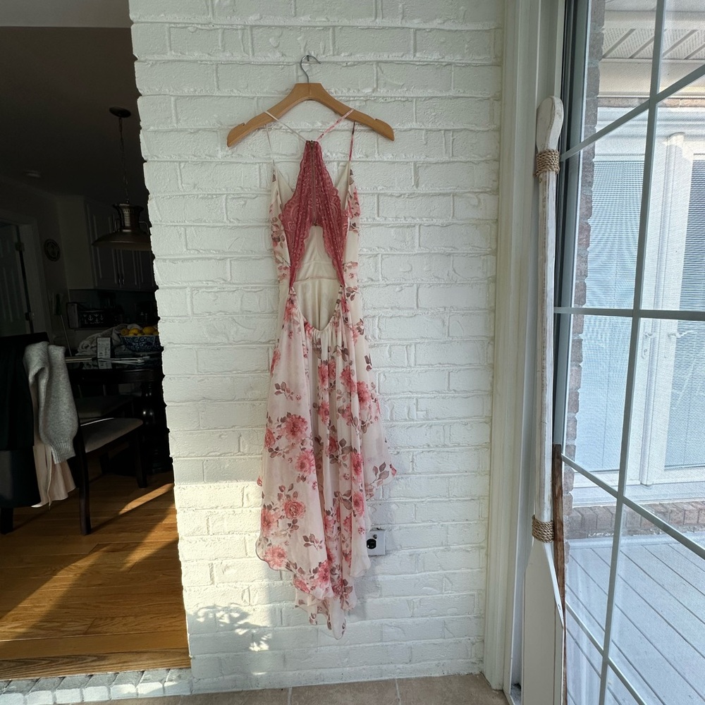 Windsor Pink Floral Dress - Picture 2 of 7